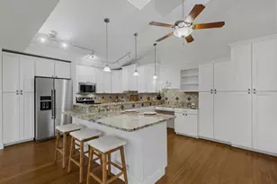 1154 Waterfall Ln, Lakeland, FL 33803 - Photo 12