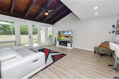 7 Loma Linda #7, Lakeland, FL 33813 - Photo 14