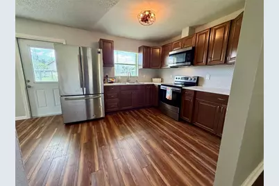 8 N Hendry Avenue, Fort Meade, FL 33841 - Photo 10