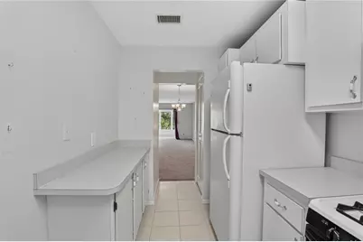 200 El Camino Drive #306, Winter Haven, FL 33884 - Photo 8