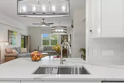 730 Martinique Circle, Lakeland, FL 33803 - Photo 10