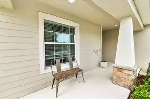3719 Peregrine Wy, Lakeland, FL 33811 - Photo 4