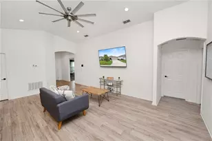 3719 Peregrine Wy, Lakeland, FL 33811 - Photo 8