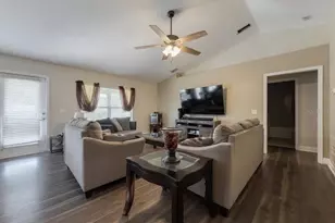 233 Mandolin Dr, Winter Haven, FL 33884 - Photo 8