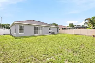 11026 Streamside Dr, Tampa, FL 33624 - Photo 26