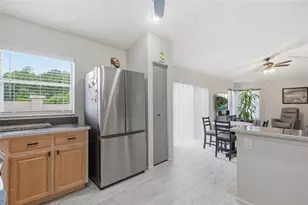 11026 Streamside Dr, Tampa, FL 33624 - Photo 14