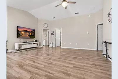 8016 Diamond Creek Lane, Lakeland, FL 33809 - Photo 8