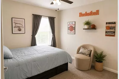 8016 Diamond Creek Lane, Lakeland, FL 33809 - Photo 12