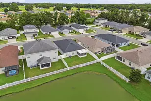 8016 Diamond Creek Ln, Lakeland, FL 33809 - Photo 18
