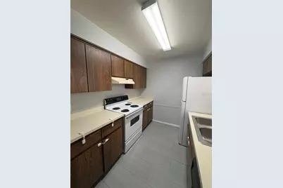 411 Garden Drive #1, Lakeland, FL 33813 - Photo 6