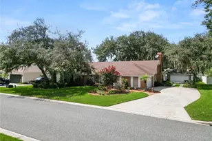 1626 Sherwood Lakes Blvd, Lakeland, FL 33809 - Photo 2
