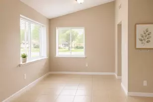 1152 Old S Dr, Lakeland, FL 33811 - Photo 2