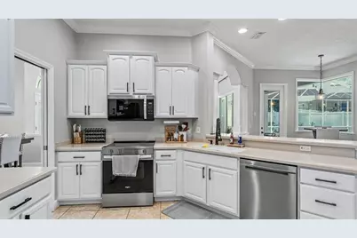 6714 Highlands Creek Loop, Lakeland, FL 33813 - Photo 8