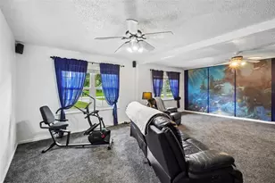 6513 Newman Cir W, Lakeland, FL 33811 - Photo 16