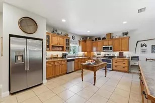 8404 Mathews Rd, Lakeland, FL 33809 - Photo 16