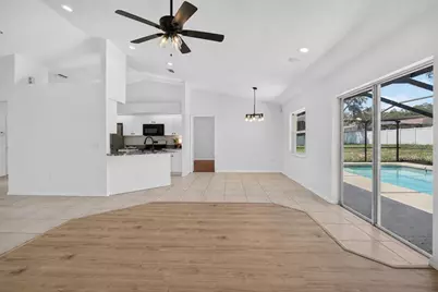 6035 Hillside Heights Drive, Lakeland, FL 33812 - Photo 12