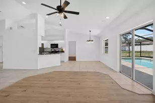 6035 Hillside Heights Dr, Lakeland, FL 33812 - Photo 12