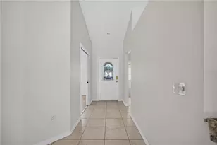 6035 Hillside Heights Dr, Lakeland, FL 33812 - Photo 4