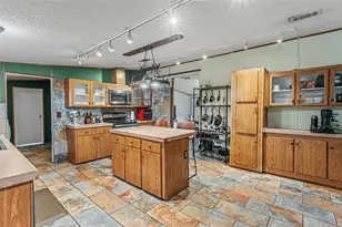 6702 Forestview Ln, Lakeland, FL 33811 - Photo 10