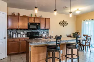 256 Oleander St, Winter Haven, FL 33881 - Photo 6