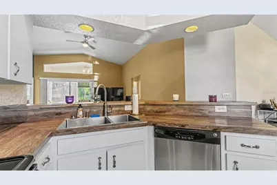 7493 Briarbay Loop, Lakeland, FL 33810 - Photo 10