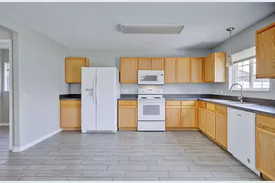 7508 Hunters Greene Circle, Lakeland, FL 33810 - Photo 20