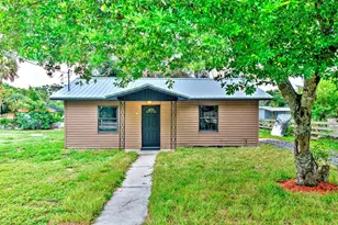 131 Wiggins Ave, Avon Park, FL 33825 - Photo 1