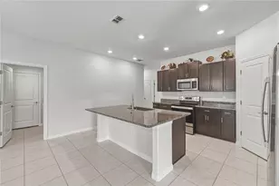 4334 Trotters Wy, Lakeland, FL 33801 - Photo 10