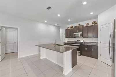 4334 Trotters Way, Lakeland, FL 33801 - Photo 8