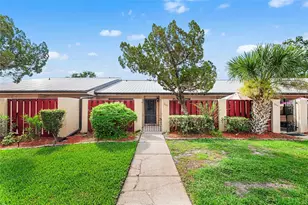 665 Broadmoor Cir, Winter Haven, FL 33884 - Photo 1