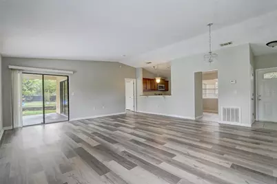 104 Turin Way, Kissimmee, FL 34758 - Photo 6