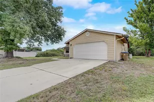 104 Turin Way, Kissimmee, FL 34758 - Photo 4