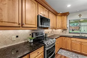 4765 Highlands Pl Cir, Lakeland, FL 33813 - Photo 6