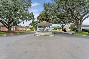4765 Highlands Pl Cir, Lakeland, FL 33813 - Photo 2