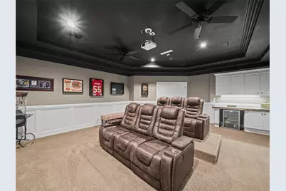 6556 Crescent Lake Drive, Lakeland, FL 33813 - Photo 6