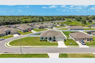 283 Cove At Eagle Lake Circle, Eagle Lake, FL 33839 - Photo 2