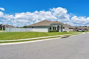 283 Cove At Eagle Lake Cir, Eagle Lake, FL 33839 - Photo 56