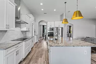 283 Cove At Eagle Lake Cir, Eagle Lake, FL 33839 - Photo 12