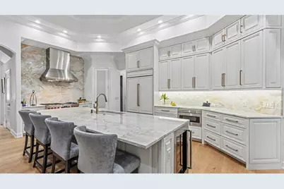 6774 Crescent Woods Circle, Lakeland, FL 33813 - Photo 8