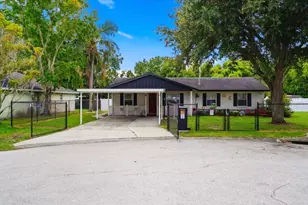 156 Manseau Dr, Winter Haven, FL 33880 - Photo 2