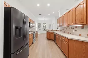 6760 Lake Clark Dr, Lakeland, FL 33813 - Photo 18