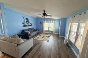 141 Victoria Dr, Haines City, FL 33844 - Photo 6