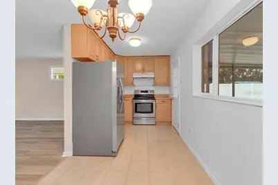 5810 Driftwood Drive, Lakeland, FL 33809 - Photo 10
