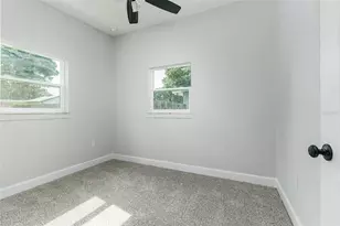 526 Victoria Blvd, Auburndale, FL 33823 - Photo 12