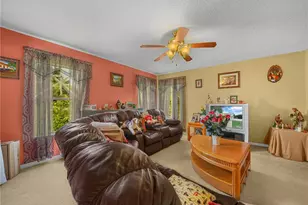 7448 Hunters Greene Cir, Lakeland, FL 33810 - Photo 16