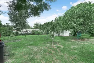 7448 Hunters Greene Cir, Lakeland, FL 33810 - Photo 26