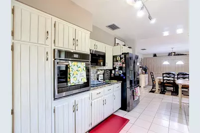 128 N Lake Florence Drive, Winter Haven, FL 33884 - Photo 10
