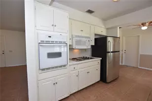 204 Chaucer Ln, Winter Haven, FL 33884 - Photo 4