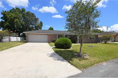 204 Chaucer Lane, Winter Haven, FL 33884 - Photo 1
