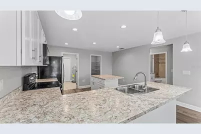 902 N Vermont Avenue, Lakeland, FL 33801 - Photo 10